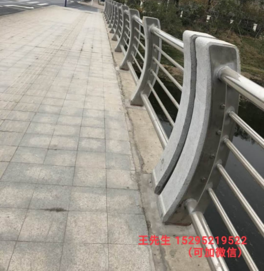 信步不锈钢桥梁立柱用于安徽阜阳不锈钢桥梁栏杆图片/案例/展示