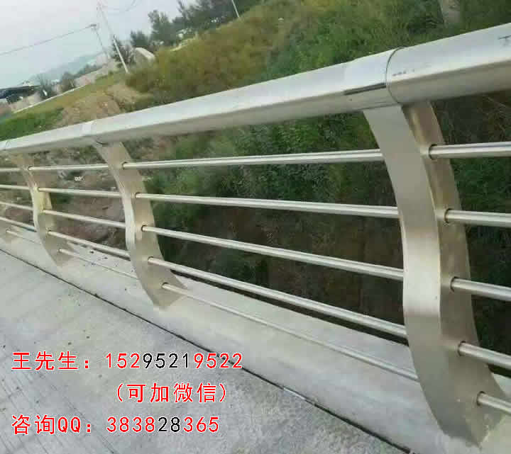 信步不锈钢立柱用于德清湘水桥桥梁改造工程图片/案例/展示