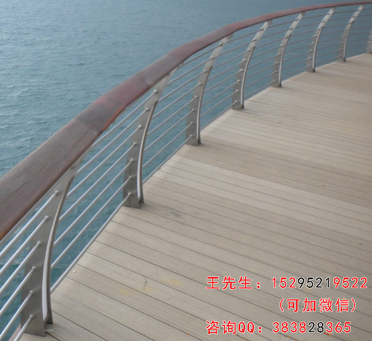 不锈钢桥梁立柱用于上海外滩拦河护栏图片/案例/展示